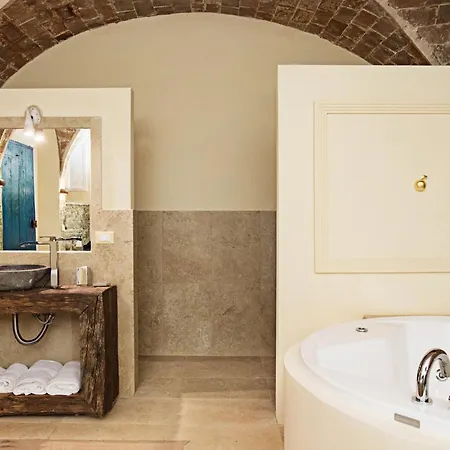 Bed & Breakfast La Pecora Nera 4*