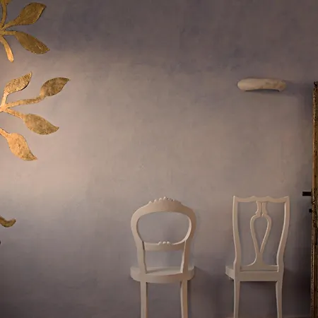 La Pecora Nera Bed & Breakfast 4*