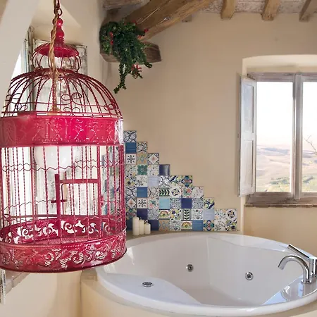 La Pecora Nera 4* Mazzolla